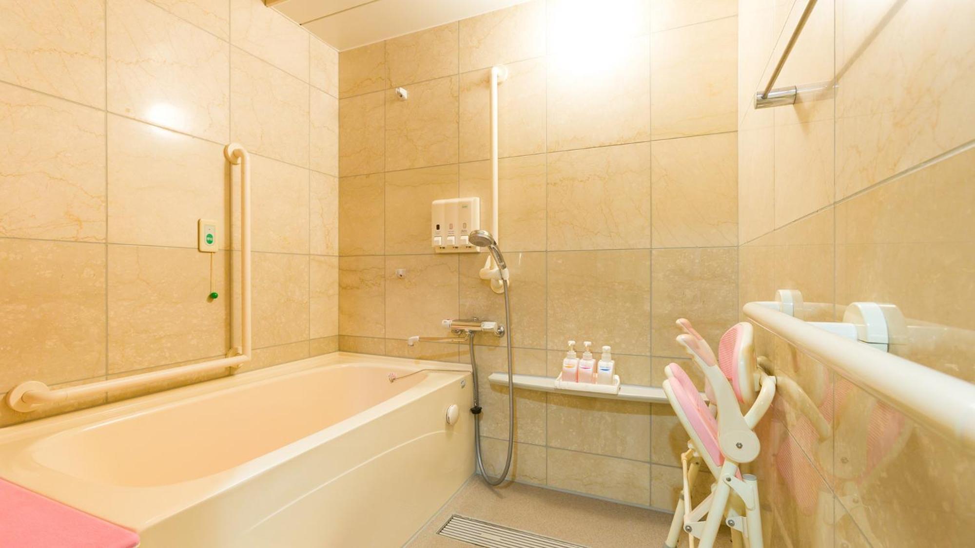 Toyoko Eki Kita Guchi Hotel